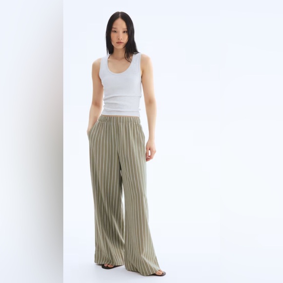 NWT- H&M wide leg linen blend pull on trouser bottoms - Picture 1 of 6
